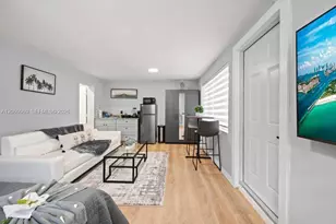 213 Columbus Pkwy, Hollywood, FL 33021 - Photo 3