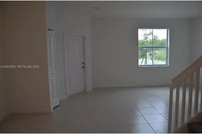 1801 SE 27th Ter, Homestead, FL 33035 - Photo 7