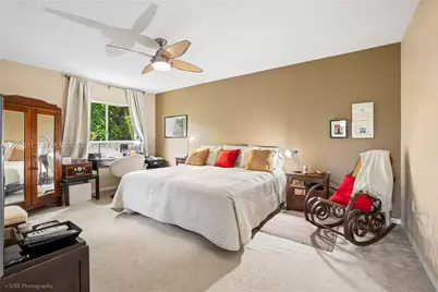 900 SW 142nd Ave #301L, Pembroke Pines, FL 33027 - Photo 9