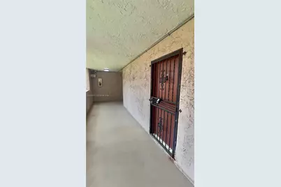 5201 NW 7th St #202, Miami, FL 33126 - Photo 17