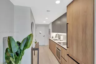 580 72nd St, Miami Beach, FL 33141 - Photo 9