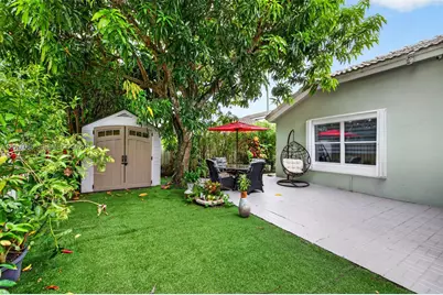 13356 NW 16th St, Pembroke Pines, FL 33028 - Photo 9