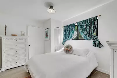595 NW 101st St #0, Miami, FL 33150 - Photo 7