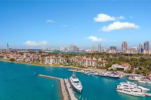 19216 Fisher Island Dr, Fisher Island, FL 33109 - Photo 35