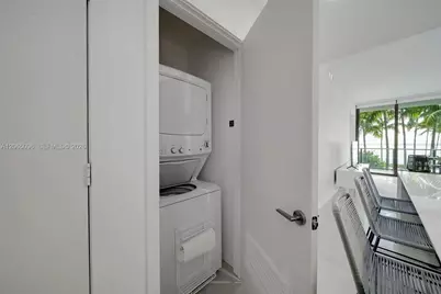 480 NE 31st St #605, Miami, FL 33137 - Photo 27