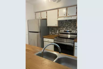 815 W Boynton Beach Blvd #2-202, Boynton Beach, FL 33426 - Photo 3
