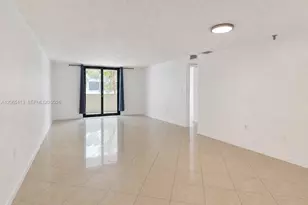 1621 Collins Ave, Miami Beach, FL 33139 - Photo 3