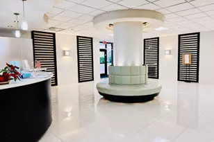 1621 Collins Ave, Miami Beach, FL 33139 - Photo 23