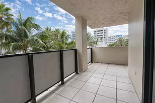 1621 Collins Ave, Miami Beach, FL 33139 - Photo 21