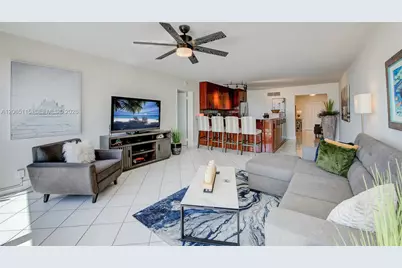 201 Van Buren St #101, Hollywood, FL 33019 - Photo 5