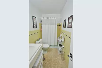 8350 SW 12th Ter, Miami, FL 33144 - Photo 13