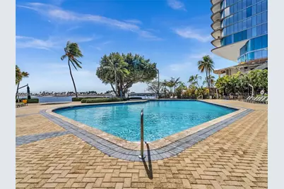 2451 S Brickell Ave #20M, Miami, FL 33129 - Photo 43