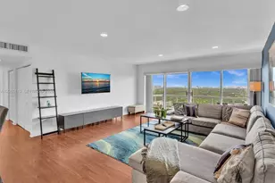 2451 S Brickell Ave, Miami, FL 33129 - Photo 9