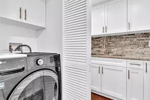 2451 S Brickell Ave, Miami, FL 33129 - Photo 23