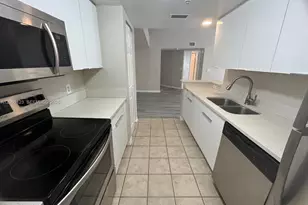 4171 N Haverhill Rd, West Palm Beach, FL 33417 - Photo 9