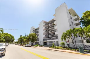 1030 9th St, Miami Beach, FL 33139 - Photo 3