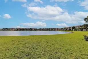 550 SW 138th Ave, Pembroke Pines, FL 33027 - Photo 37