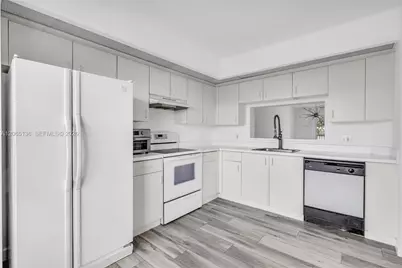 550 SW 138th Ave #309K, Pembroke Pines, FL 33027 - Photo 3