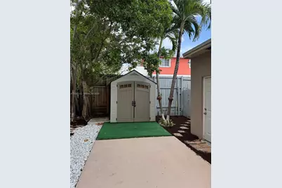 3177 SW 27th Ter #3177, Miami, FL 33133 - Photo 17