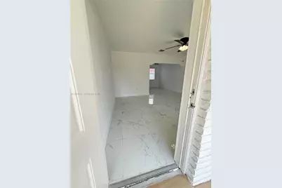 3177 SW 27th Ter #3177, Miami, FL 33133 - Photo 3