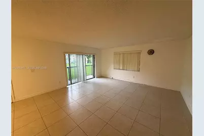 7995 SW 86th St #305, Miami, FL 33143 - Photo 1