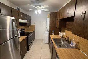 7995 SW 86th St, Miami, FL 33143 - Photo 7