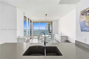 4201 Collins Ave, Miami Beach, FL 33140 - Photo 29