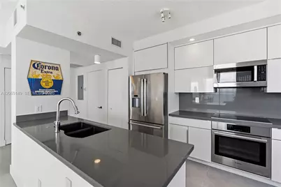 4201 Collins Ave #1503, Miami Beach, FL 33140 - Photo 31