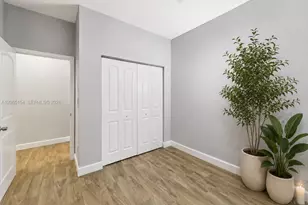 1686 NE 30th St, Pompano Beach, FL 33064 - Photo 15