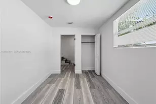228 NW 39th St, Miami, FL 33127 - Photo 15