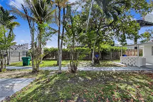 228 NW 39th St, Miami, FL 33127 - Photo 25