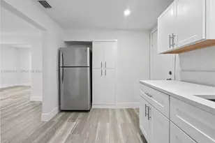 228 NW 39th St, Miami, FL 33127 - Photo 19