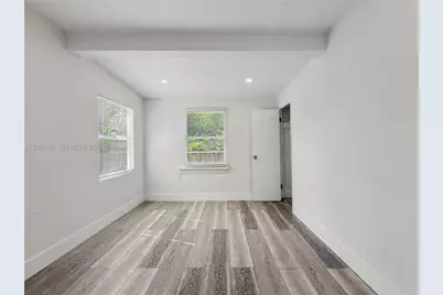228 NW 39th St #0, Miami, FL 33127 - Photo 7