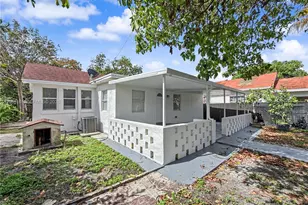 228 NW 39th St, Miami, FL 33127 - Photo 23