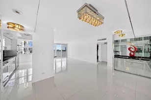 301 174th St, Sunny Isles Beach, FL 33160 - Photo 11