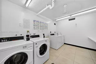 301 174th St, Sunny Isles Beach, FL 33160 - Photo 37