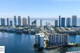 301 174th St, Sunny Isles Beach, FL 33160 - Photo 1