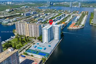 301 174th St, Sunny Isles Beach, FL 33160 - Photo 7