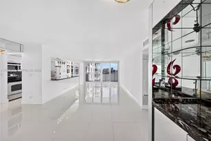 301 174th St, Sunny Isles Beach, FL 33160 - Photo 15
