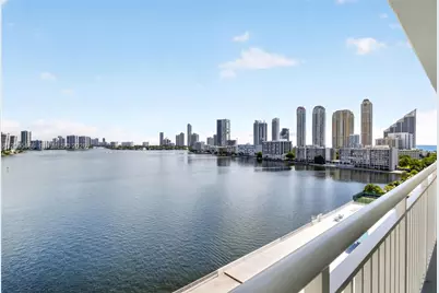 301 174th St #1216, Sunny Isles Beach, FL 33160 - Photo 35