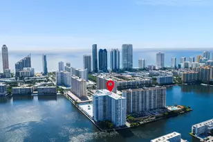 301 174th St, Sunny Isles Beach, FL 33160 - Photo 3