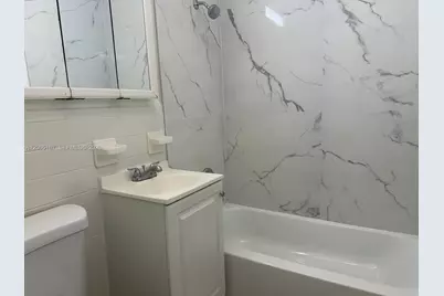 1845 Pembroke Rd #4-27, Hollywood, FL 33020 - Photo 5