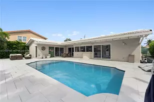 1424 NE 53rd Ct, Fort Lauderdale, FL 33334 - Photo 17