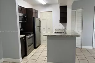 1237 SW 46th Ave, Pompano Beach, FL 33069 - Photo 5