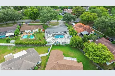 10316 SW 50th St, Cooper City, FL 33328 - Photo 7