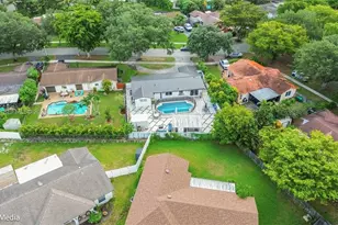 10316 SW 50th St, Cooper City, FL 33328 - Photo 7