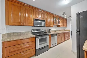 3660 NE 166th St, North Miami Beach, FL 33160 - Photo 3