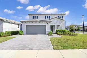 879 SE 26th Ter, Homestead, FL 33035 - Photo 3