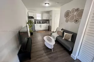 1068 NW 5th St, Miami, FL 33128 - Photo 11