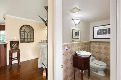 6315 Maynada St, Coral Gables, FL 33146 - Photo 17